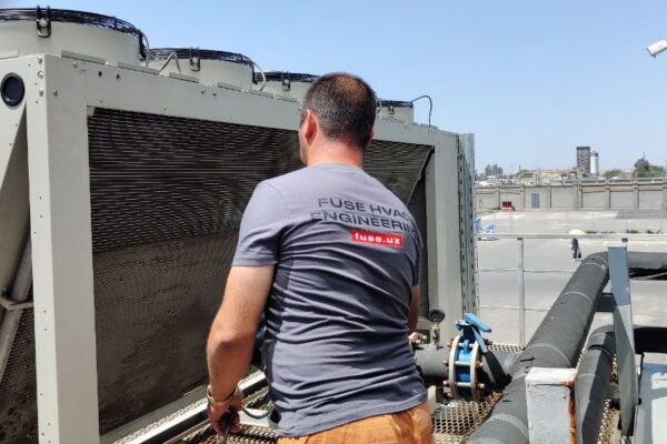 обслуживание чиллера Daikin
